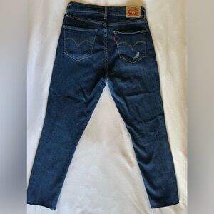 Levi’s 721 High Rise Skinny